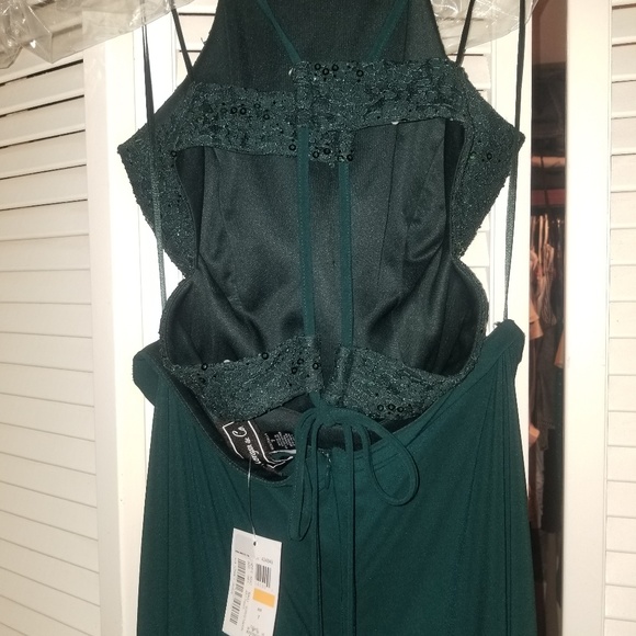 Morgan & co dark green long dress - Picture 5 of 6